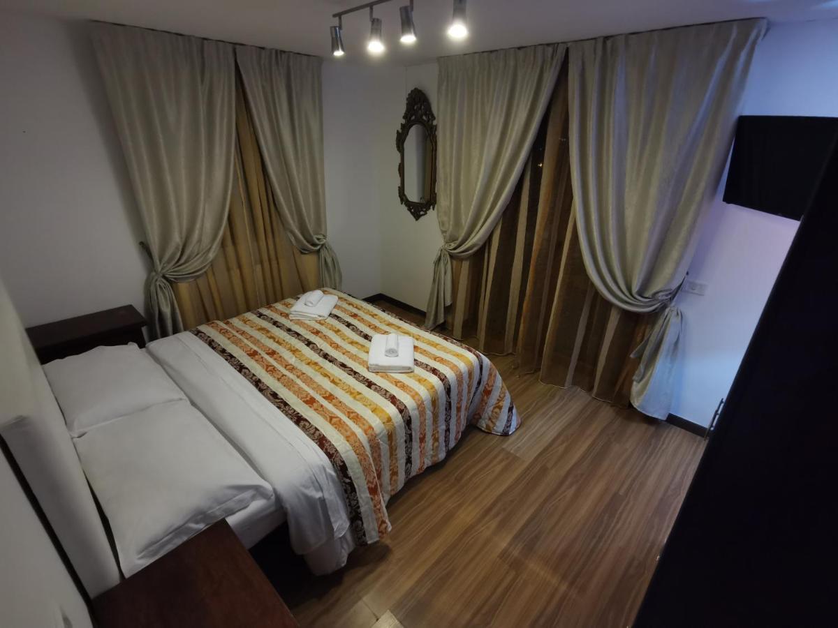 Vila Deal Săcele Exterior foto